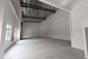 🔥🔥 For Rent🔥🔥

*Frontier Industry Park @ Desa Cemerlang*