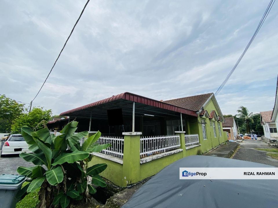 Single-Storey Terrace, Taman Desa Cempaka, Nilai, Negeri Sembilan, Nilai