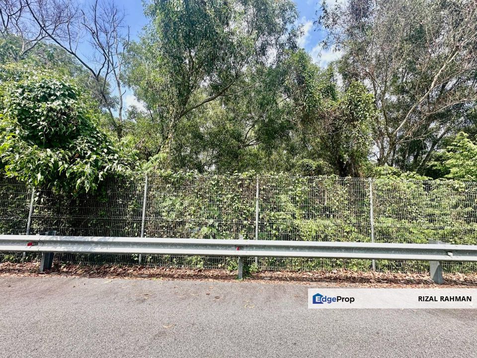 Double Storey Semi-D Cluster, Impiana Residence, Bandar Baru Nilai, Negeri Sembilan, Negeri Sembilan, Nilai