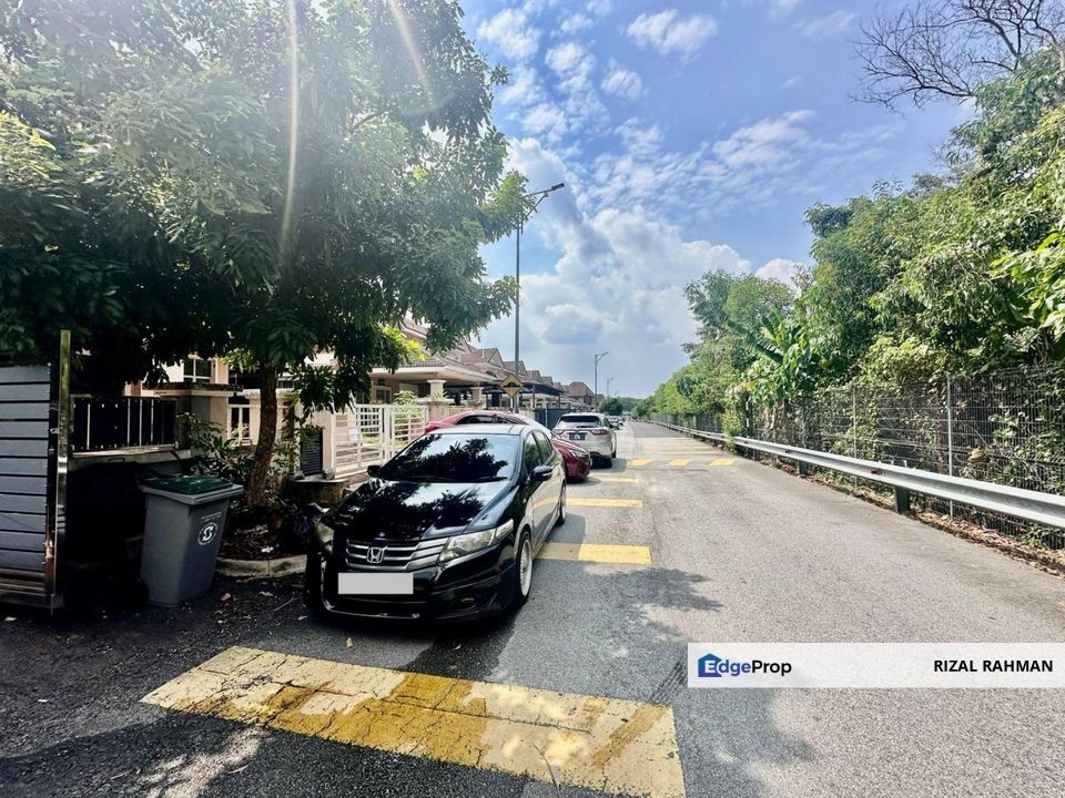 Double Storey Semi-D Cluster, Impiana Residence, Bandar Baru Nilai, Negeri Sembilan, Negeri Sembilan, Nilai