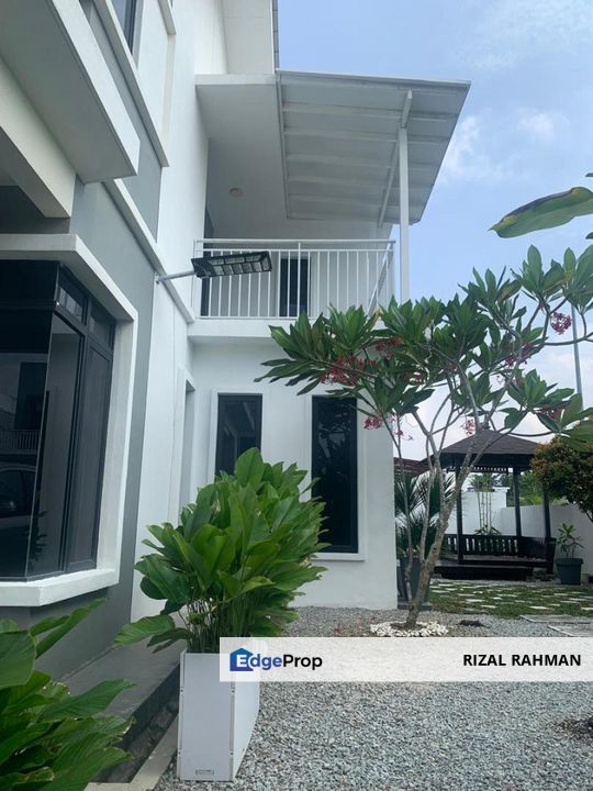 Double Storey Semi D Taman Jaya 1 Garden Hill Residence Nilai, Negeri Sembilan, Negeri Sembilan, Nilai