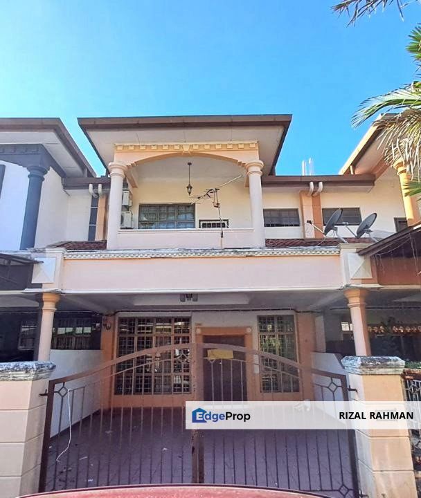 Double Storey Taman Desa Melati Fasa 3 Nilai, Negeri Sembilan, Nilai