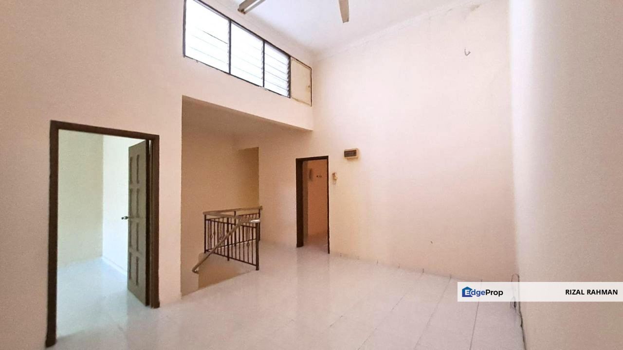 Double Storey Taman Desa Melati Fasa 3 Nilai, Negeri Sembilan, Nilai