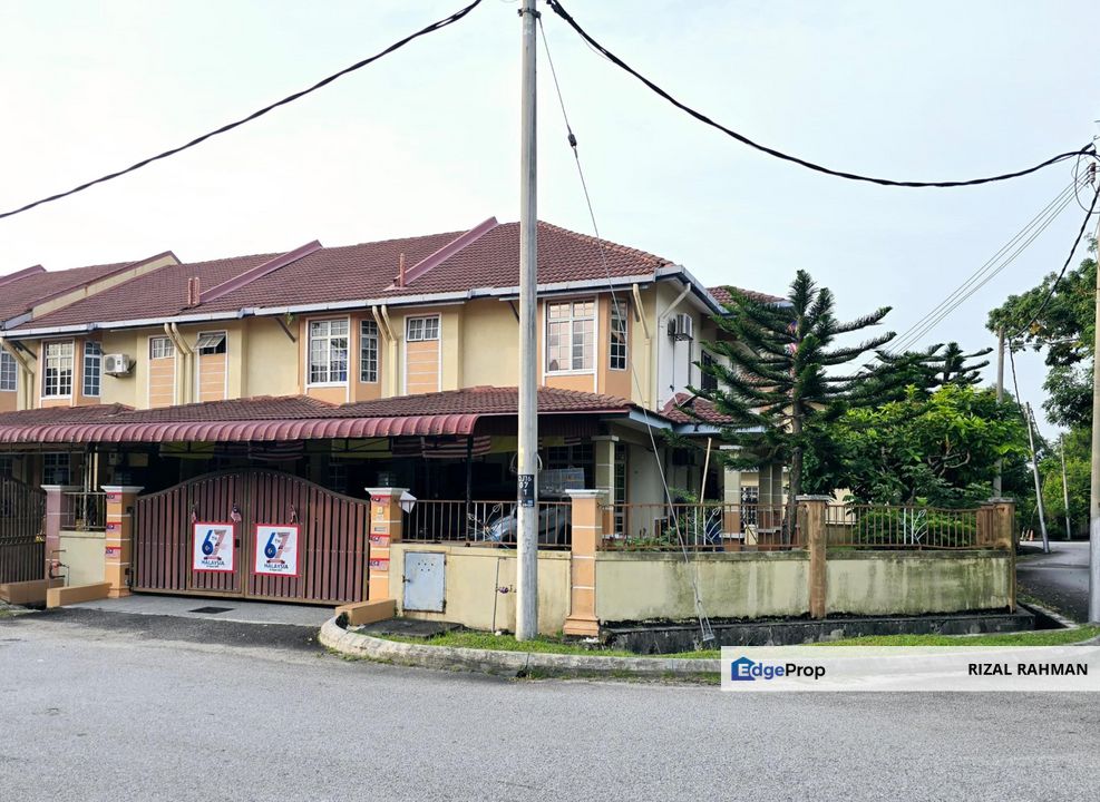 Double Storey Terrace Desa Jati, Acacia Park, Bandar Nilai, Negeri Sembilan, Nilai