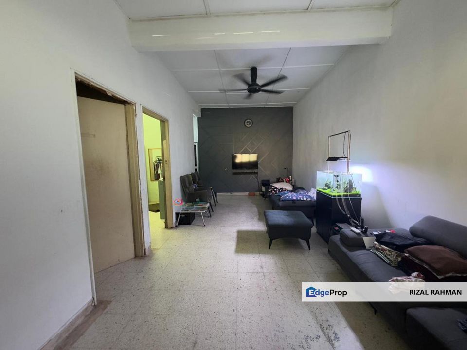 Single Storey House, Taman Desa Jasmin, Nilai, Negeri Sembilan, Nilai
