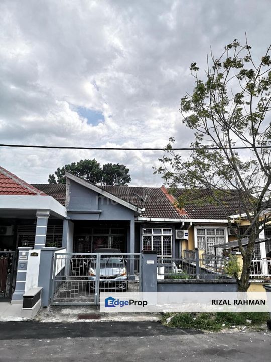 Single Storey Taman Desa Cempaka, Nilai, Negeri Sembilan, Nilai