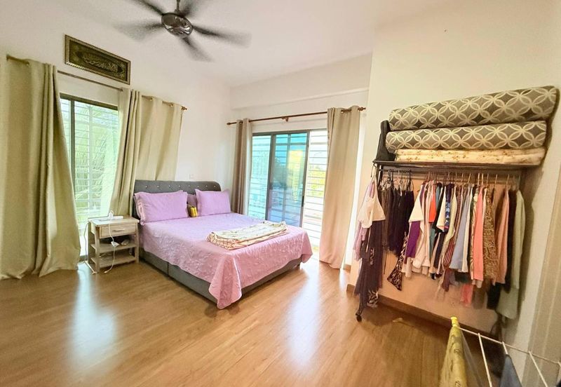 Laman Mawar @ Kota Seriemas