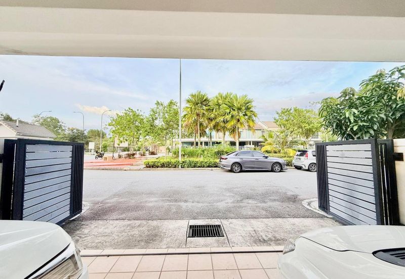 Laman Mawar @ Kota Seriemas