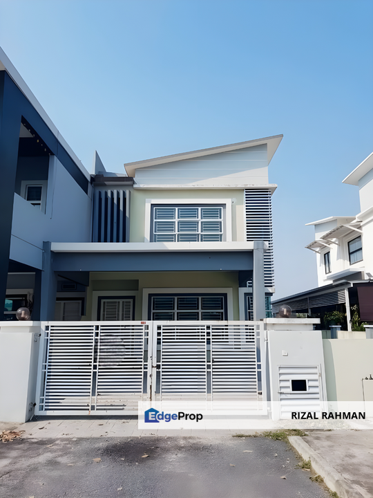 DOUBLE STOREY SEMI-D BANDAR WARISAN PUTERI SIKAMAT SEREMBAN, Negeri Sembilan, Seremban