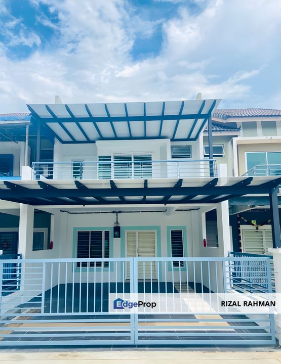 (DEKAT SEKOLAH) Nusari Aman Teres 2 Tingkat Bandar Sri Sendayan, Negeri Sembilan, Seremban