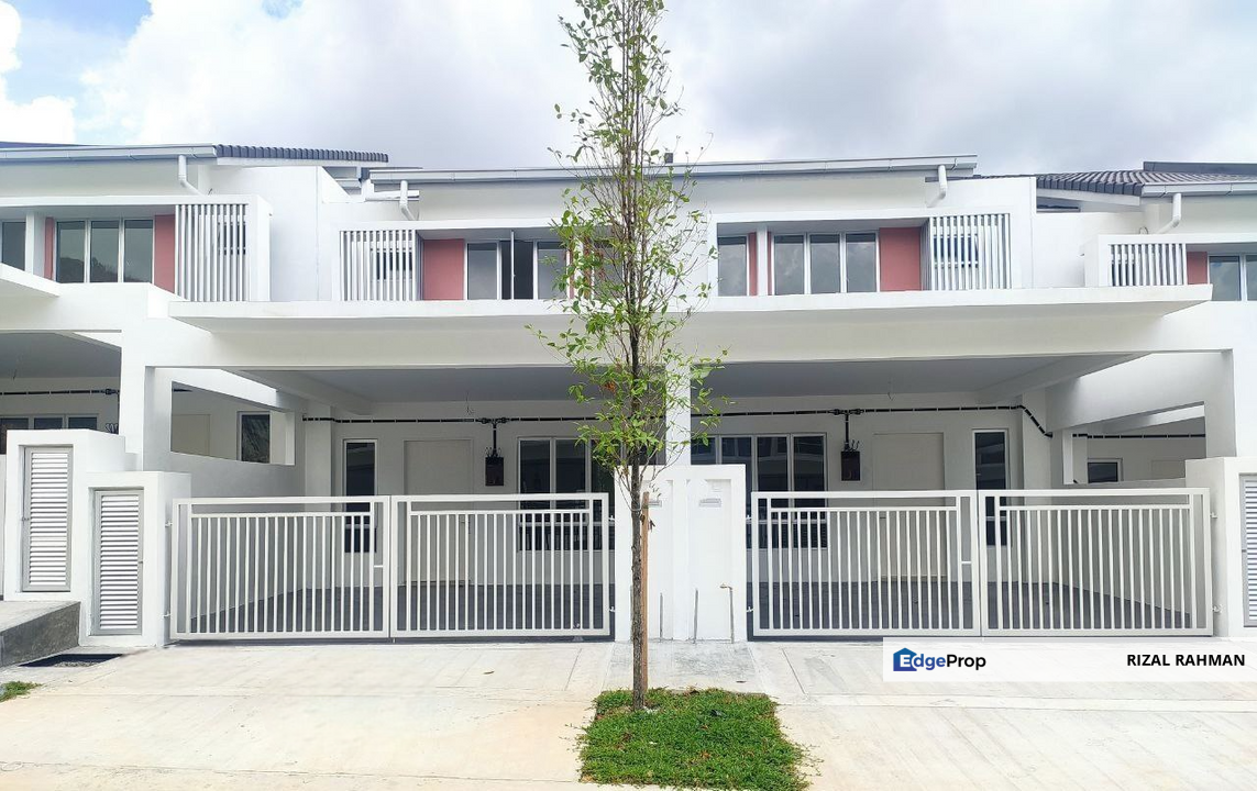 (PARTIALLY FURNISHED) Tiara Sendayan Teres 2 Tingkat, Negeri Sembilan, Seremban