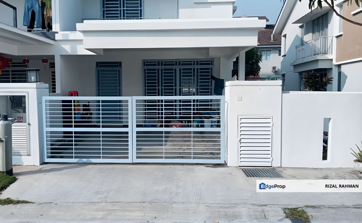 (END LOT) Taman Bukit Kepayang Seremban Teres 2 Tingkat near PLUS Highway, Negeri Sembilan, Seremban