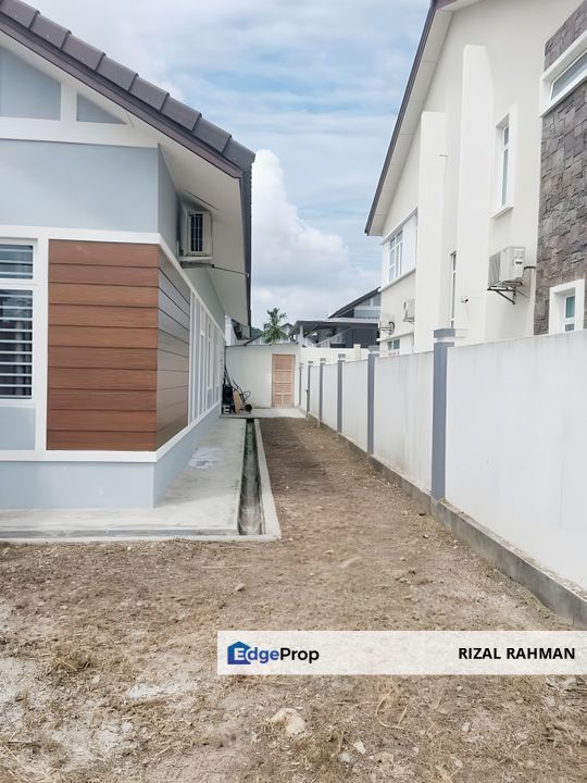 (FULLY FURNISHED) Banglo 1 Tingkat Taman Bukit Senawang Perdana , Negeri Sembilan, Seremban