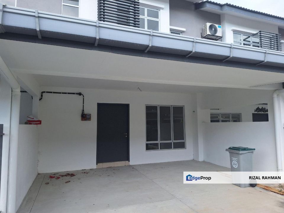 Below Market! New Completed Unit, Non Bumi Unit, Gated Guarded Taman Iringan Bayu,Seremban, Negeri Sembilan, Seremban