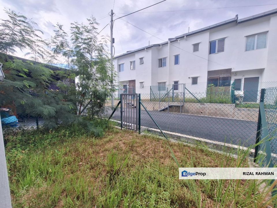 Below Market! New Completed Unit, Non Bumi Unit, Gated Guarded Taman Iringan Bayu,Seremban, Negeri Sembilan, Seremban