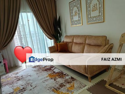 Fully Furnished l aircond l 2 park l balcony. Zamrud apartment , Selangor, Kajang
