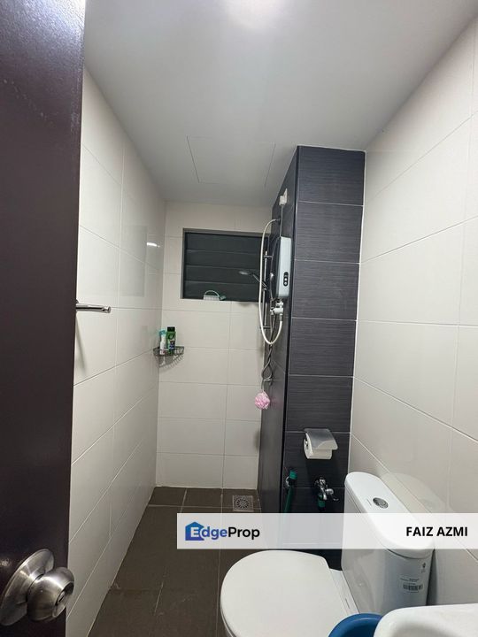 Fully Furnished l aircond l balcony. Oasis 1 condominium kajang , Selangor, Kajang