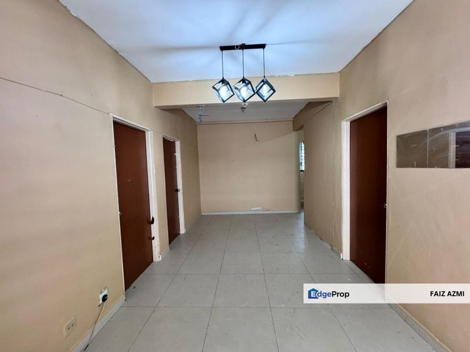 Flexible booking. Pangsapuri Seri Perindu tmn Desa Cheras KL , Kuala Lumpur, Cheras