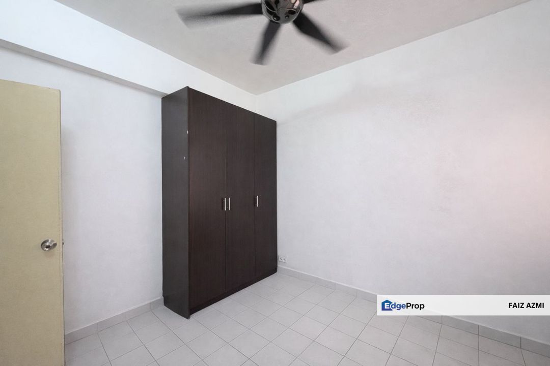 Near MRT l Good Condition. Langat Jaya Condominium Cheras for sale , Selangor, Batu 9th Cheras