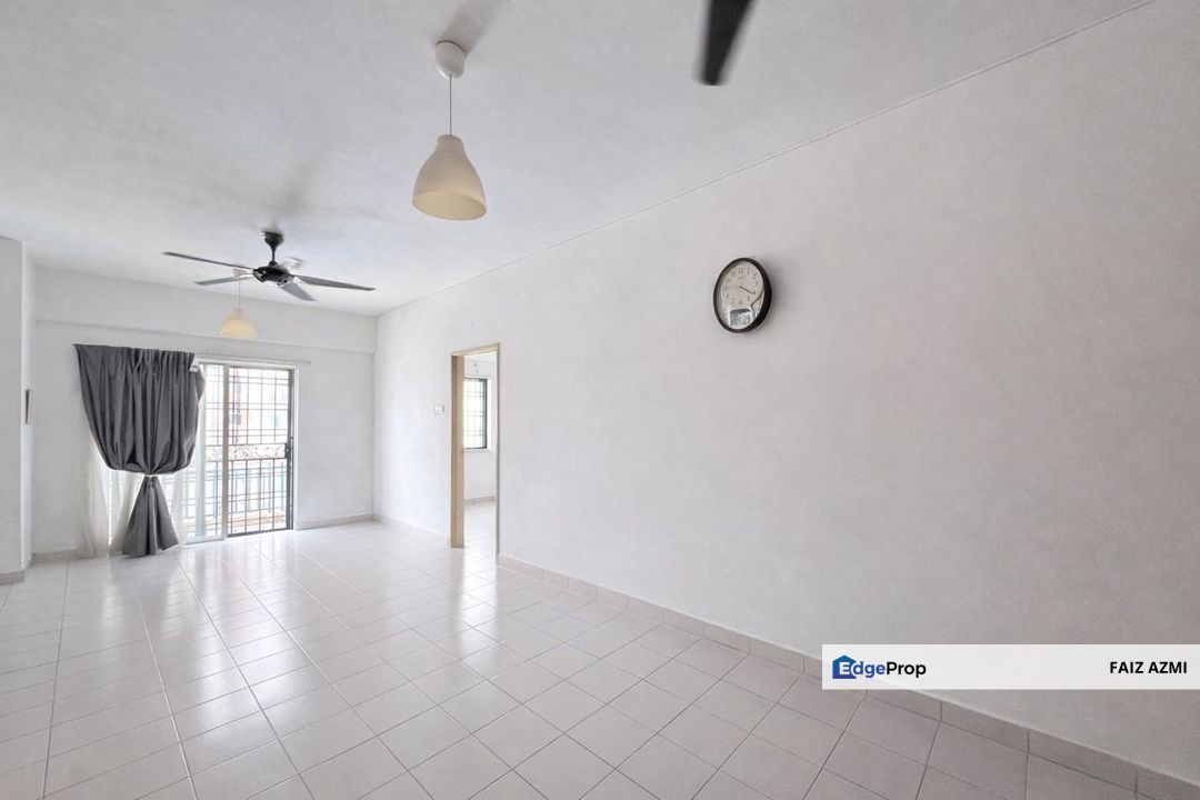 Near MRT l Good Condition. Langat Jaya Condominium Cheras for sale , Selangor, Batu 9th Cheras
