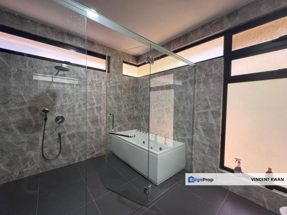 For Sales / 3 Storey Semi-D House / Horizon Hills Canal Garden, Johor, 