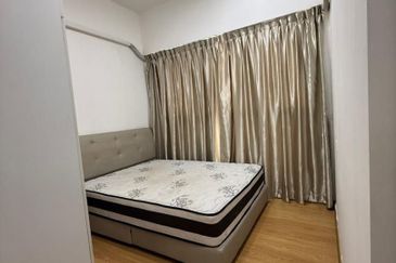 Baypoint @ Country Garden Danga Bay