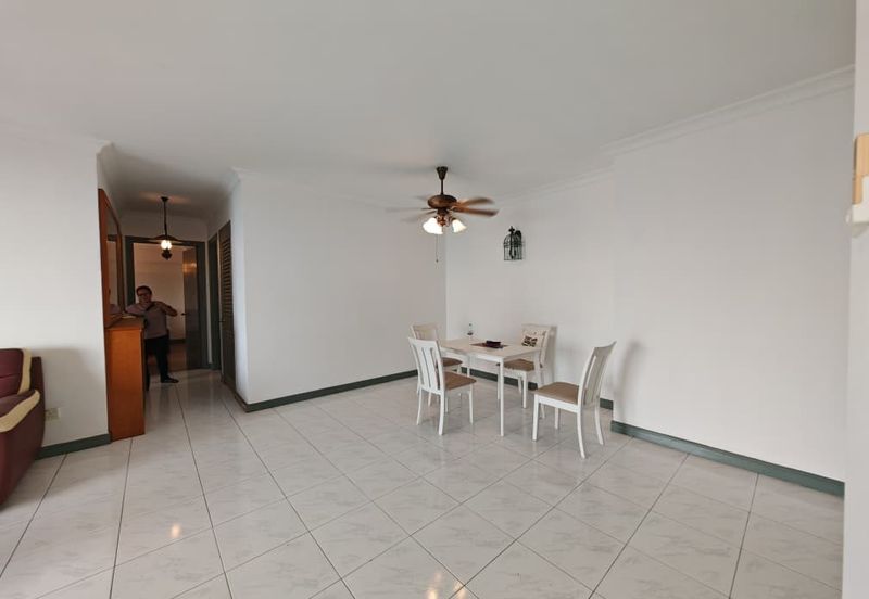 The Straits View, Bandar Baru Permas Jaya