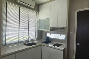 Isola Villa @ Senibong Cove