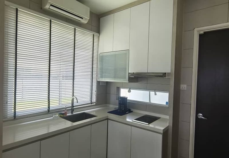 Isola Villa @ Senibong Cove