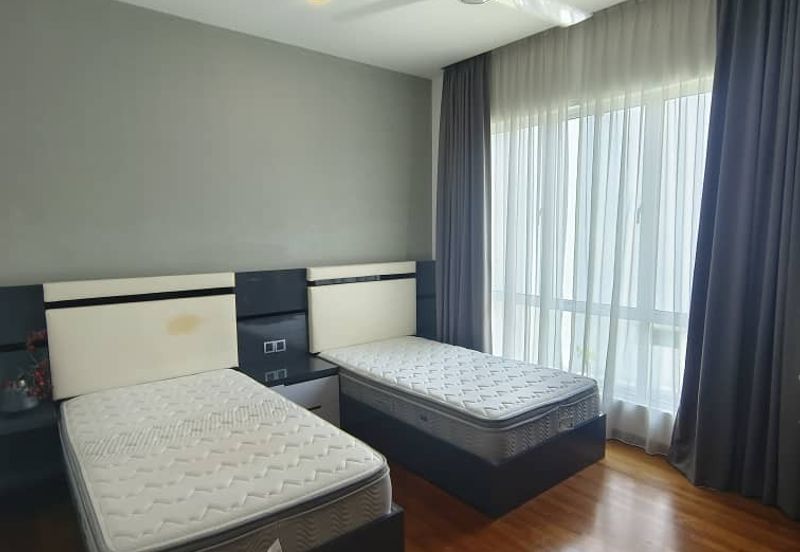 Isola Villa @ Senibong Cove