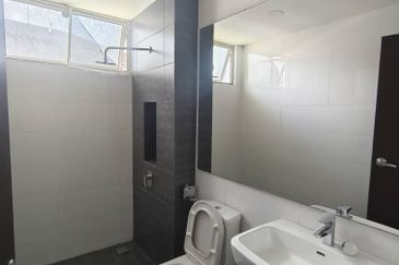 Isola Villa @ Senibong Cove