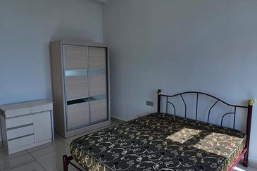 SKS Habitat Apartment, Larkin