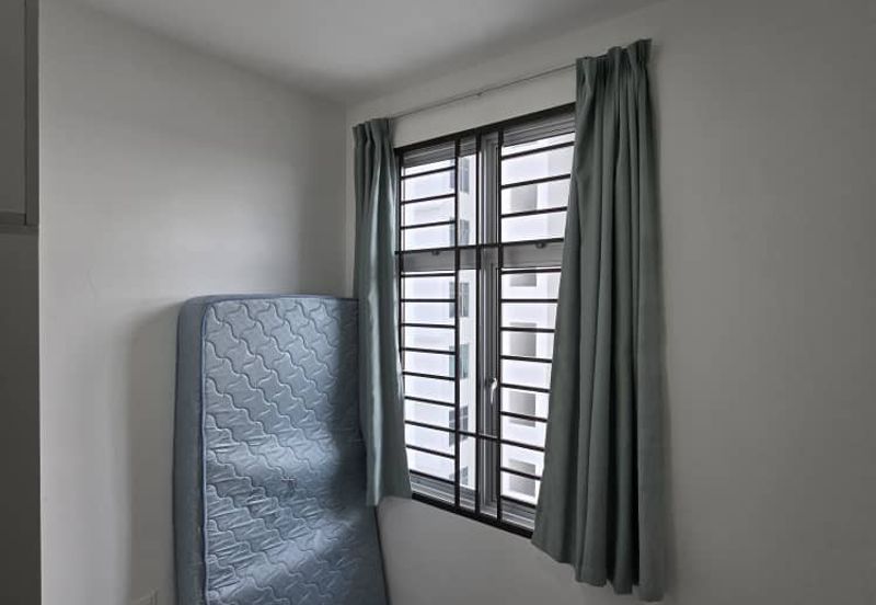 SKS Habitat Apartment, Larkin