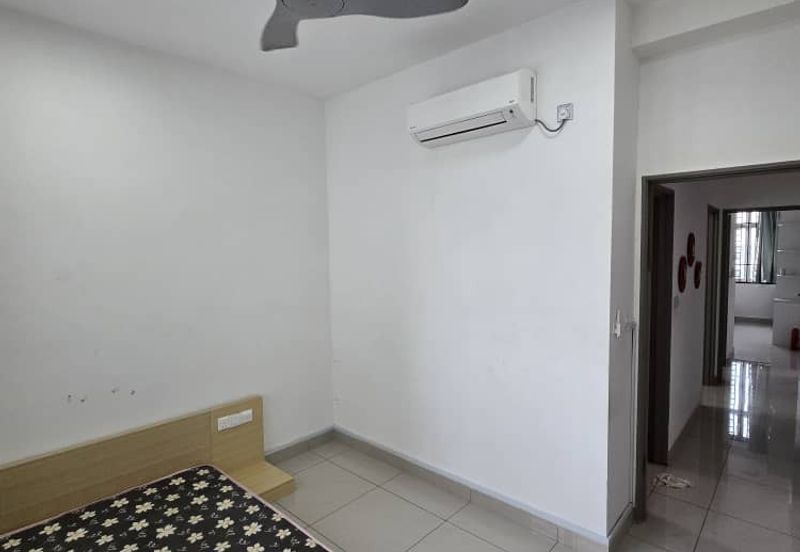 SKS Habitat Apartment, Larkin
