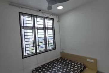 SKS Habitat Apartment, Larkin
