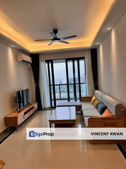 For Rent / R&F Phase 2 / Seaview Unit / 2 Bedrooms Fully Furnished, Johor, Johor Bahru