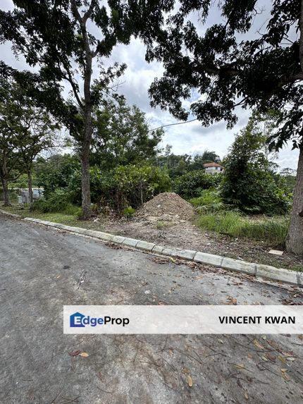 For Sales / Bungalow Land / Ledang Height , Johor, Johor Bahru