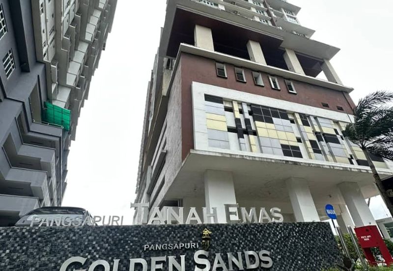 Golden Sands Seaview Residence