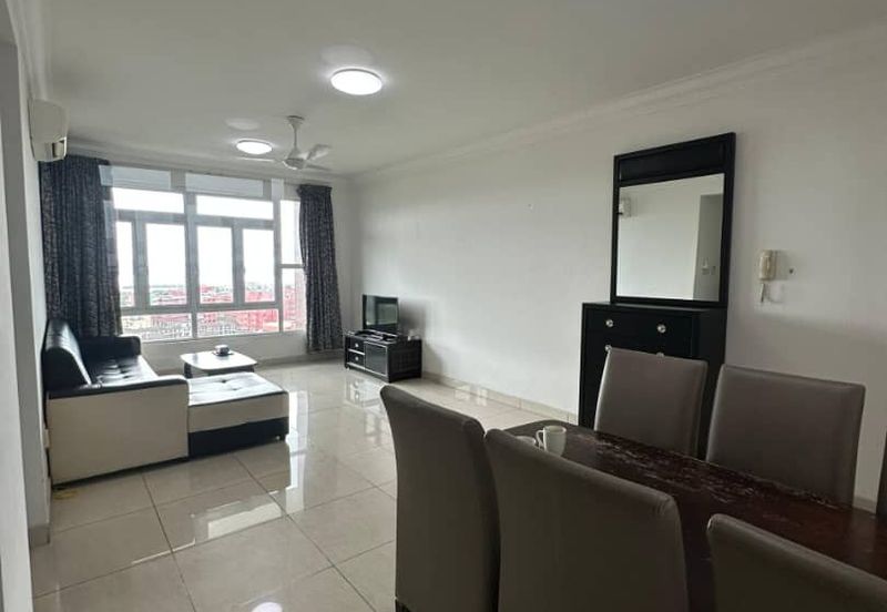 Golden Sands Seaview Residence