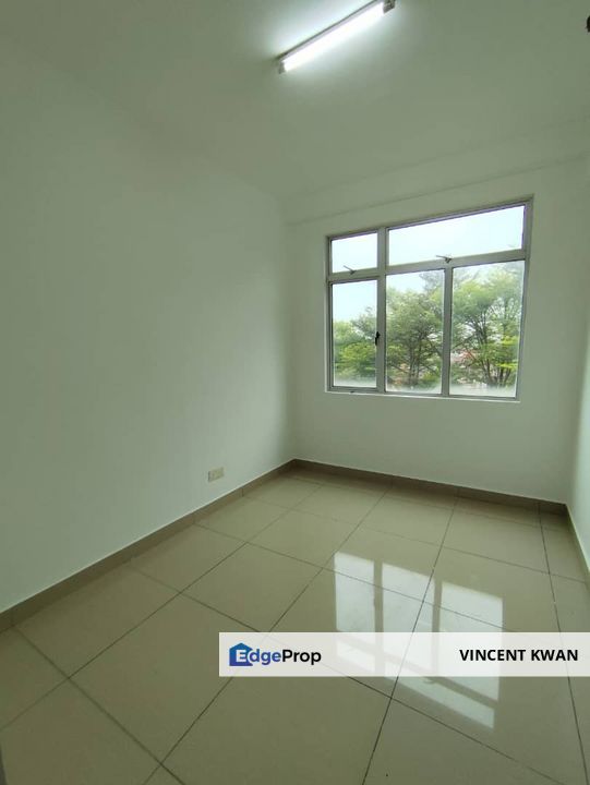 For Sales / Eastbay Luxury Apartment / Mega Ria / Permas, Johor, Masai