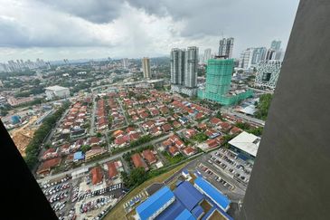 Twin Tower Residence