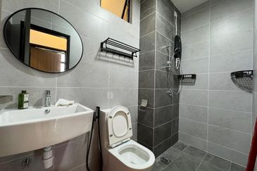 Twin Tower Residence