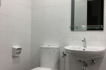 Seasons Luxury Apartments @ Amara Larkin