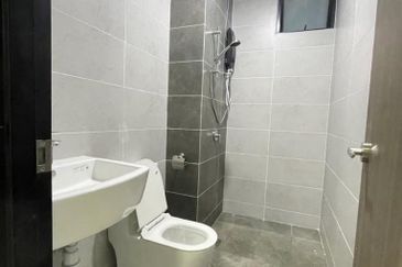 Twin Tower Residence