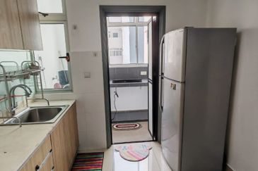 Meridin Bayvue Apartment