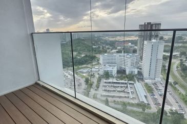 Grand Medini