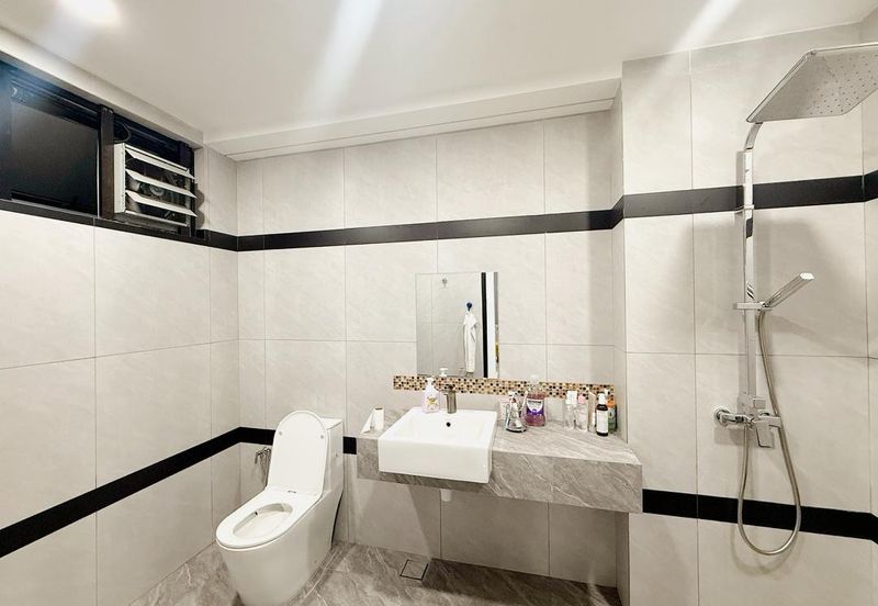 The WaterEdge Residences