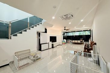 The WaterEdge Residences