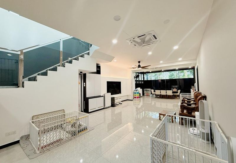 The WaterEdge Residences