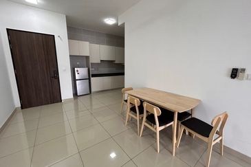 Twin Tower Residence